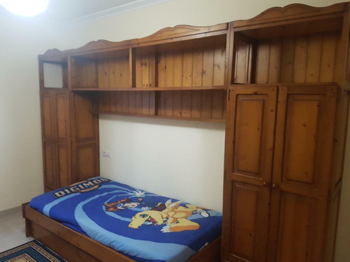 Appartement Apartamento En Zona Costera, Muy Cerquita De La Playa à Pobra Do Caraminal Extérieur photo