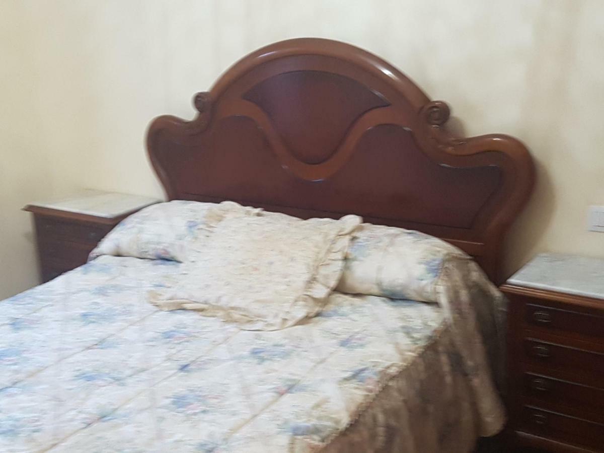 Appartement Apartamento En Zona Costera, Muy Cerquita De La Playa à Pobra Do Caraminal Extérieur photo