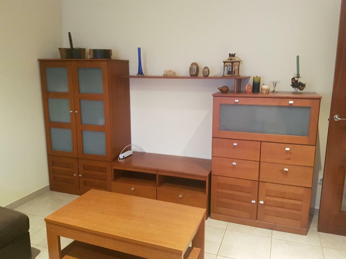 Appartement Apartamento En Zona Costera, Muy Cerquita De La Playa à Pobra Do Caraminal Extérieur photo